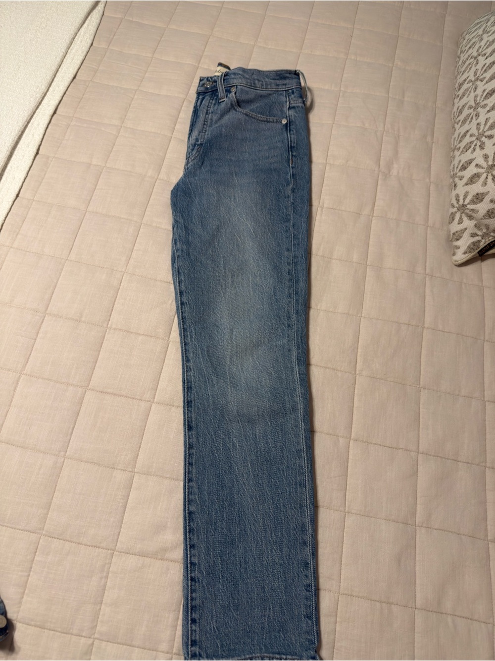 Madewell Women's Straight Leg Jeans - Medium Blue Wash